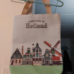 Total Dutch Top Zip Tote